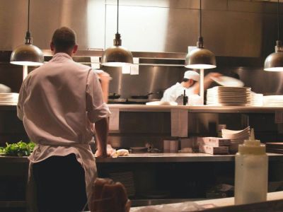 Hospitality establishments and professional kitchens